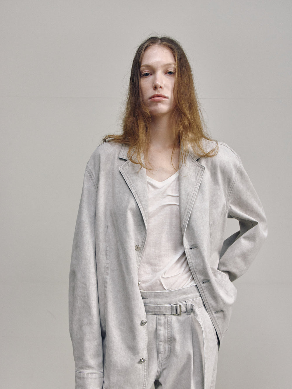 HOURGLASS DENIM TAILORED JACKET — ASH BEIGE — women half
