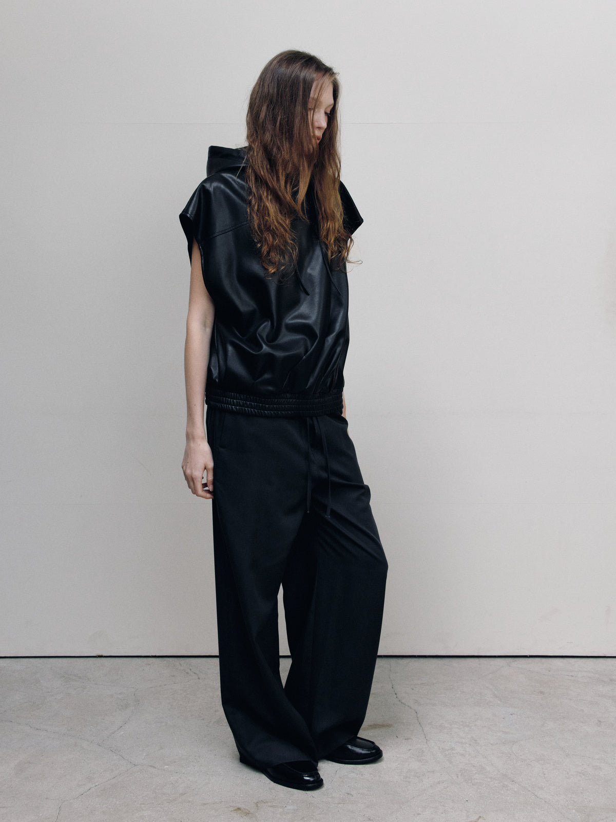 ALL BANDING EASY PANTS — women 45 degree