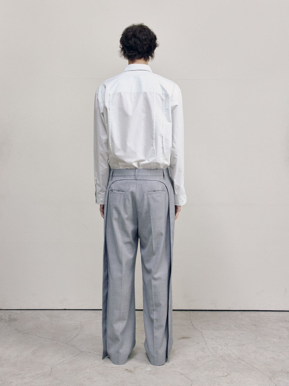 CURVED PANEL PANTS — men back