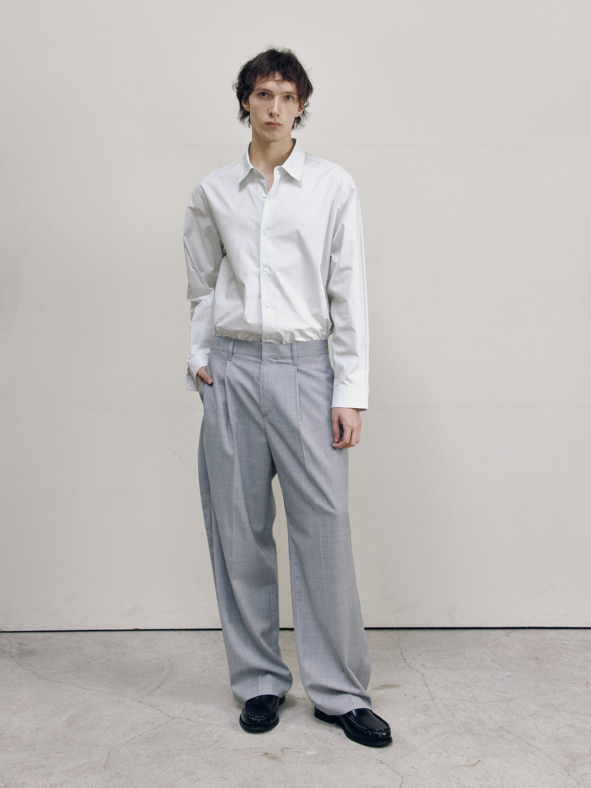 CURVED PANEL PANTS — men free pose