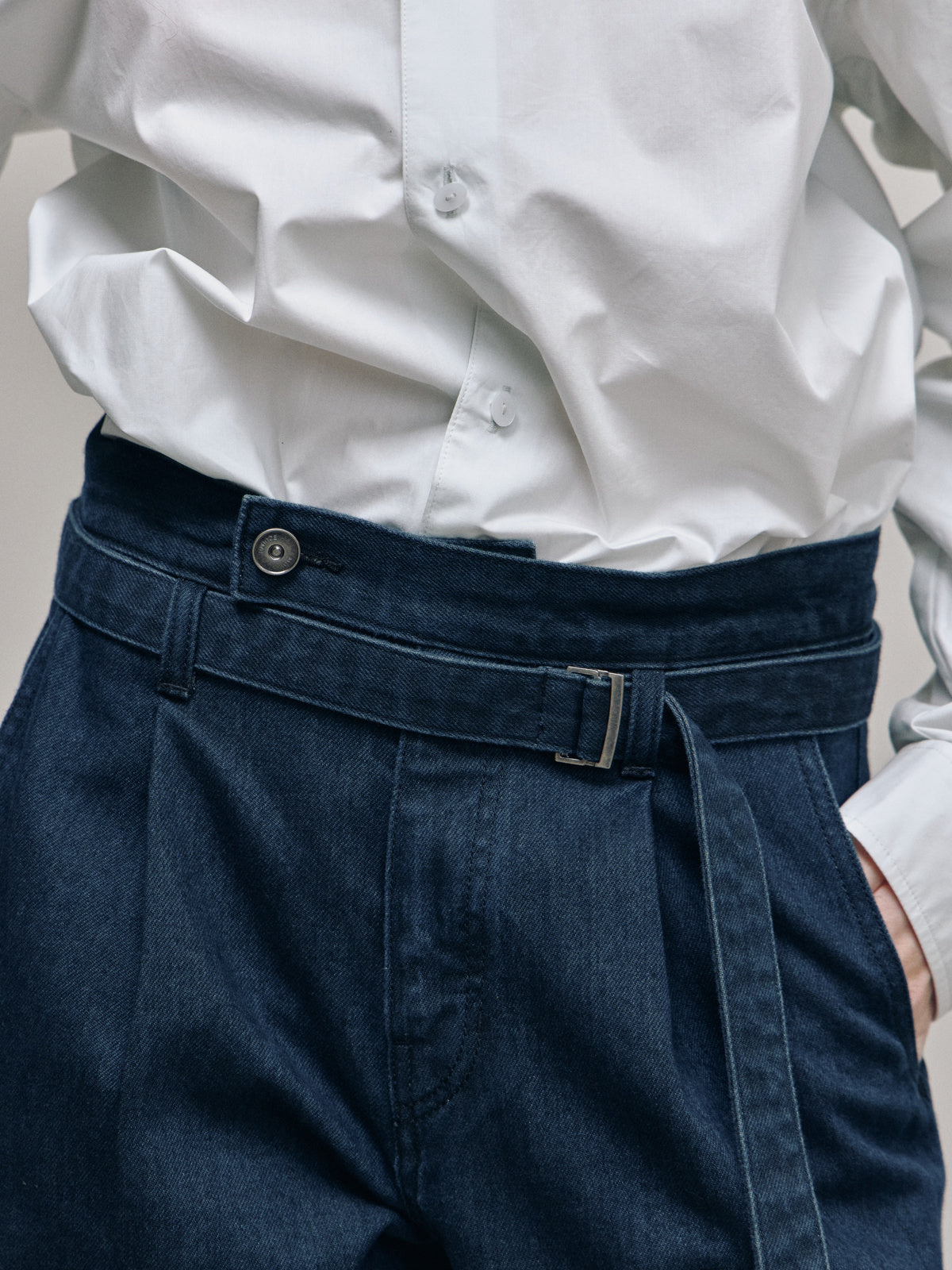 BELT STRAIGHT DENIM TROUSERS — TEAL BLUE — WOMEN DETAIL