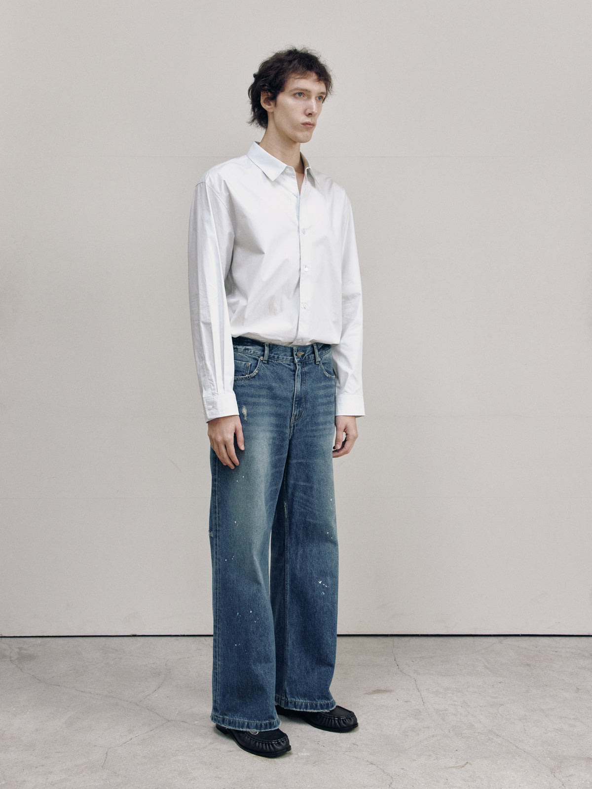 SEMI FLARE DENIM PANTS — TEAL BLUE — MEN 45 DEGREE