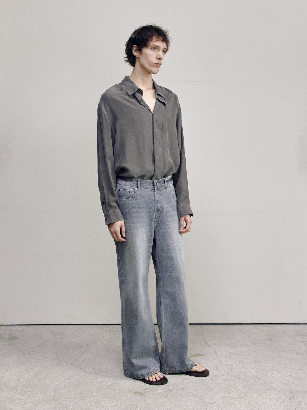 SEMI FLARE DENIM PANTS — DIRTY GREY — MEN 45 DEGREE