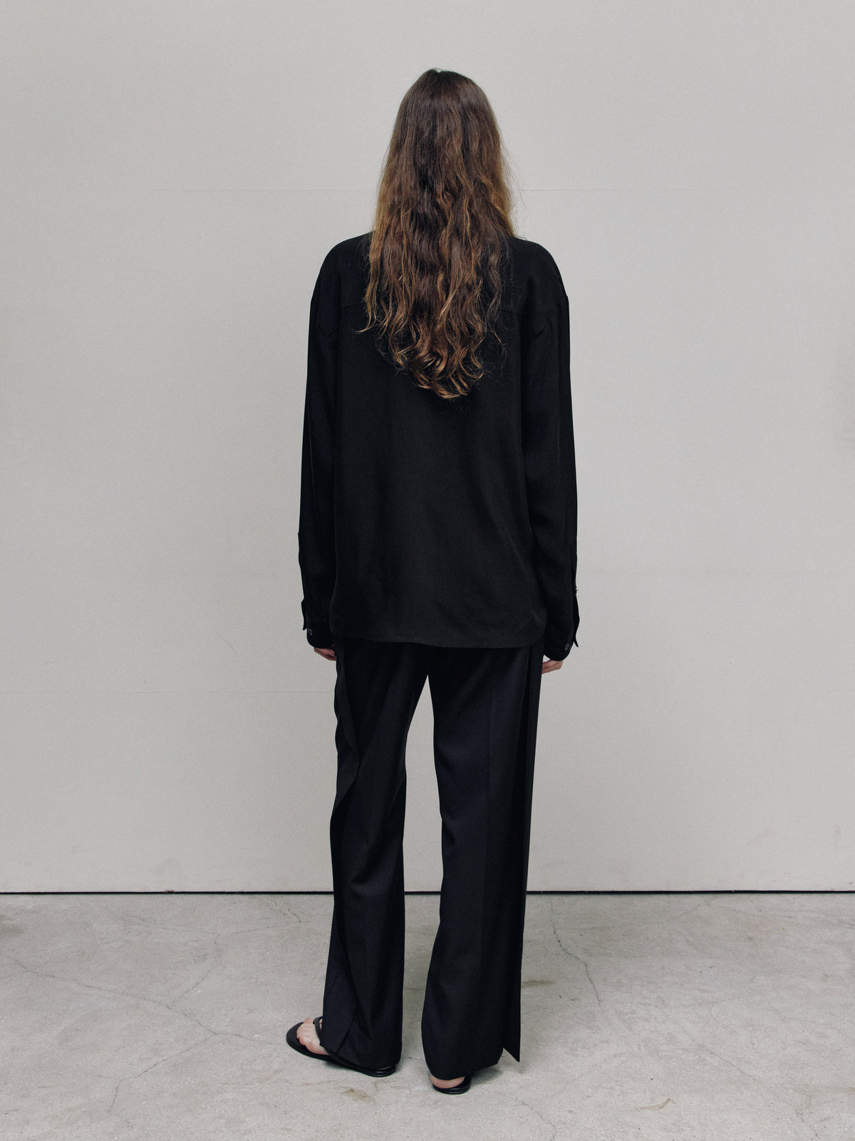 CUPRO DRAPE FLUID SHIRT — women back